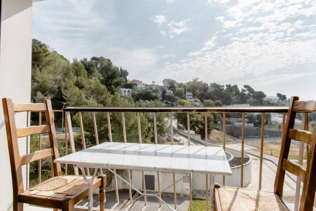 Private Room In Renovated Apartment - Tram 1 Min Walk Niza Exterior foto